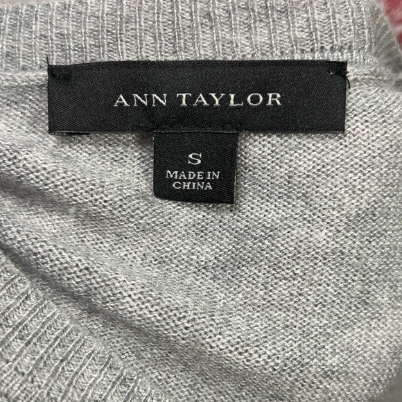 Ann Taylor Grey Cream Textured Wool Sweater size S - Picture 4 of 8